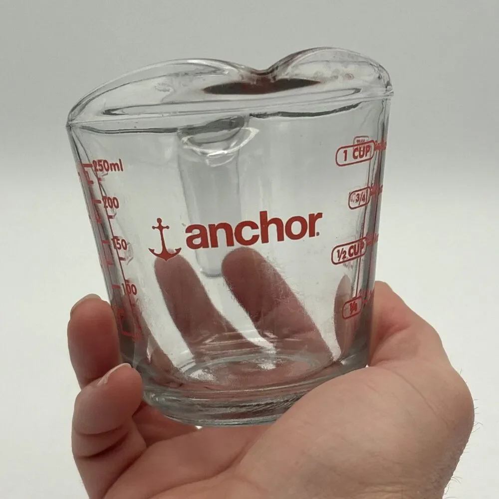 Anchor Hocking 1 Cup (8 Ounce Capacity) Glass Measuring Cup